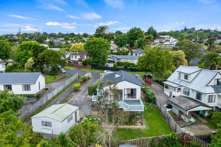 Photo of property in 44 Hale Crescent, Bayview, Auckland, 0629