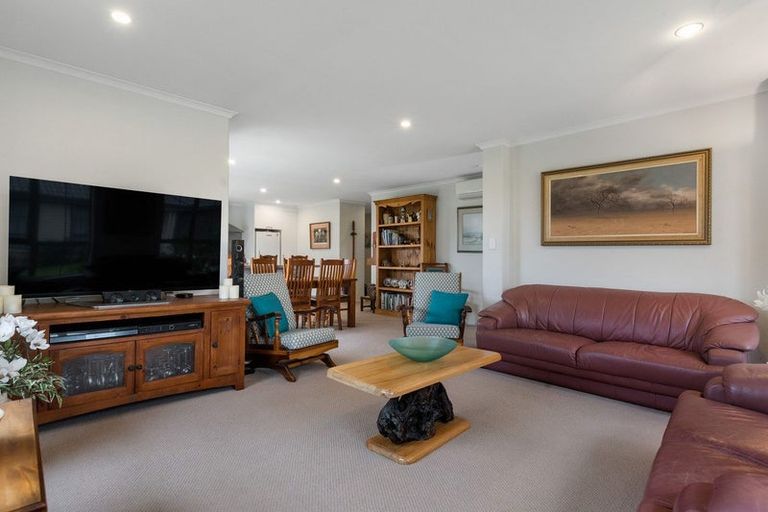 Photo of property in 5/46 Sharp Road, Aongatete, 3178