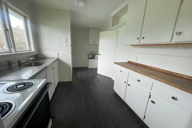 Photo of property in 10 Celia Place, Mangere East, Auckland, 2024