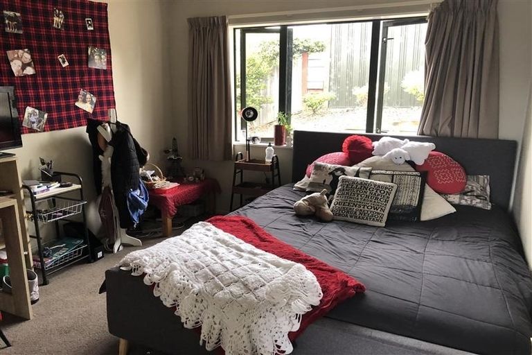 Photo of property in 98 Fergusson Street, Stoke, Nelson, 7011