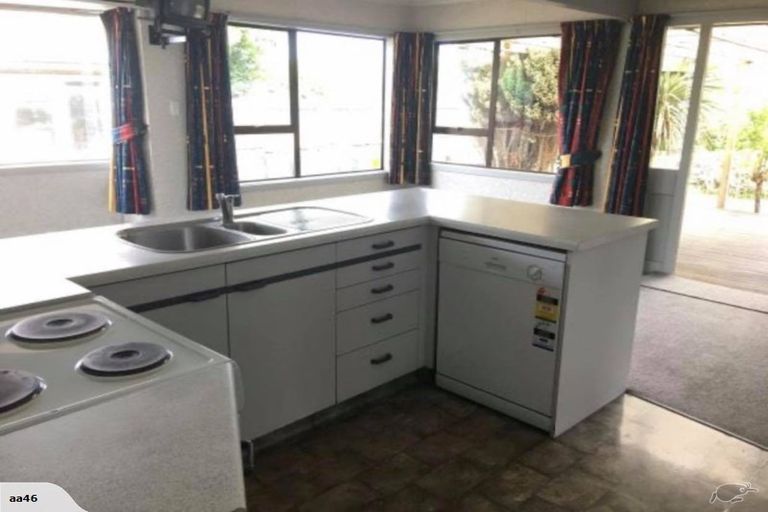 Photo of property in 401 Wairakei Road, Burnside, Christchurch, 8053