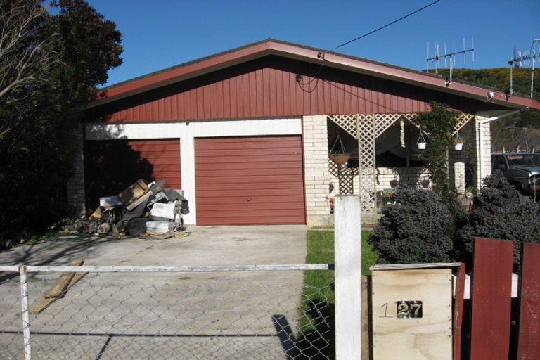 Photo of property in 27 Hyde Street, Wainuiomata, Lower Hutt, 5014