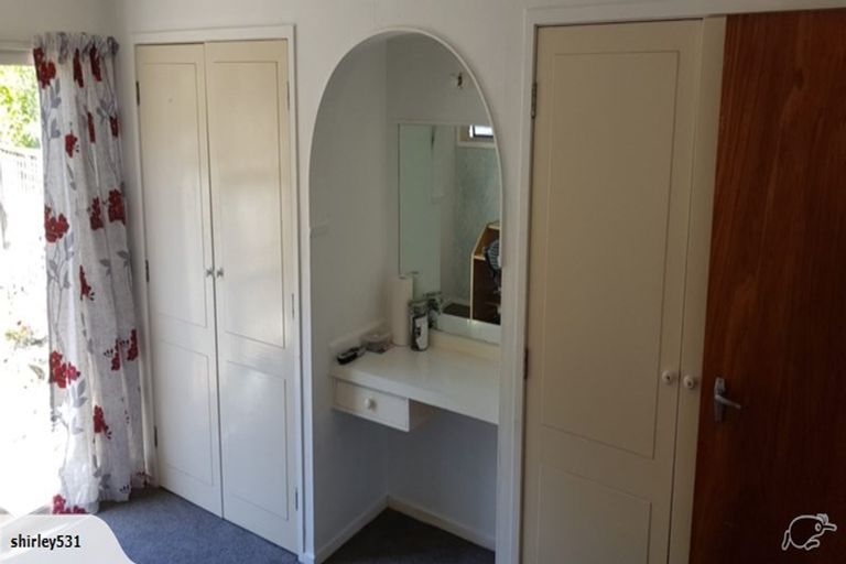 Photo of property in 2/47 Girrahween Drive, Totara Vale, Auckland, 0629