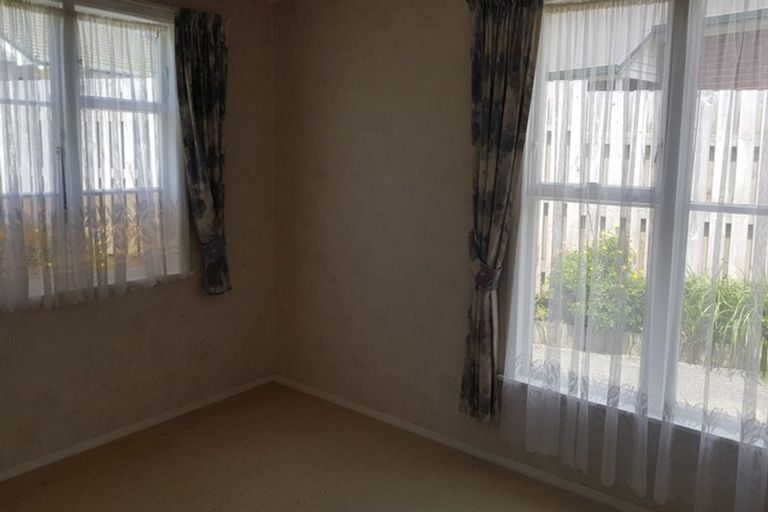 Photo of property in 25 Kipling Street, Johnsonville, Wellington, 6037