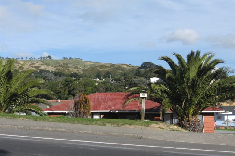 Photo of property in 180 Mungavin Avenue, Cannons Creek, Porirua, 5024