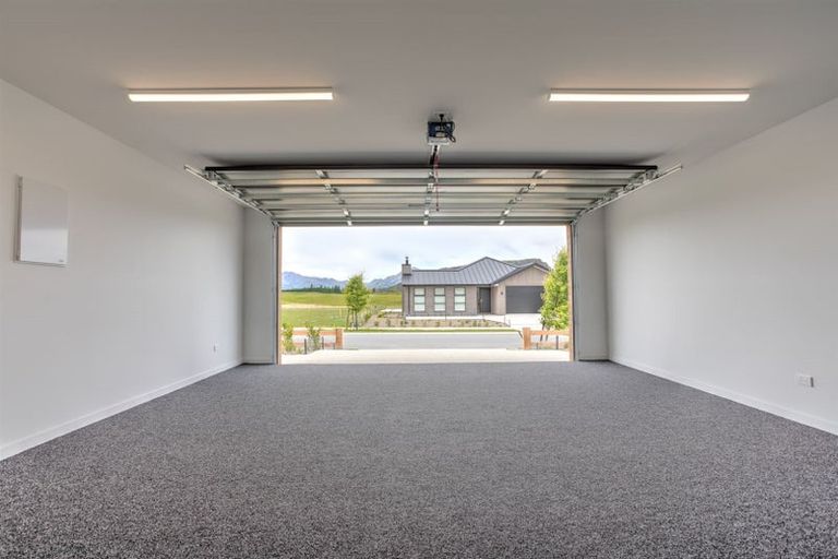 Photo of property in 14 Campbell Road, Wanaka, 9305