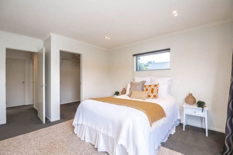 Photo of property in 10 Flotilla Place, Whitby, Porirua, 5024