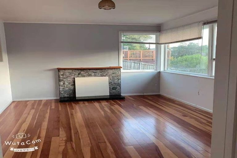 Photo of property in 79 Monarch Avenue, Hillcrest, Auckland, 0627