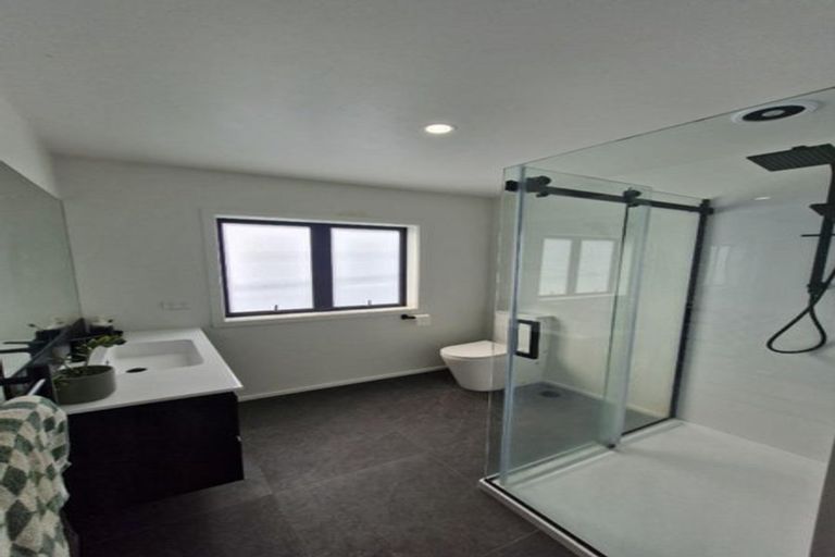 Photo of property in 356/356a Carrington Street, Upper Vogeltown, New Plymouth, 4310