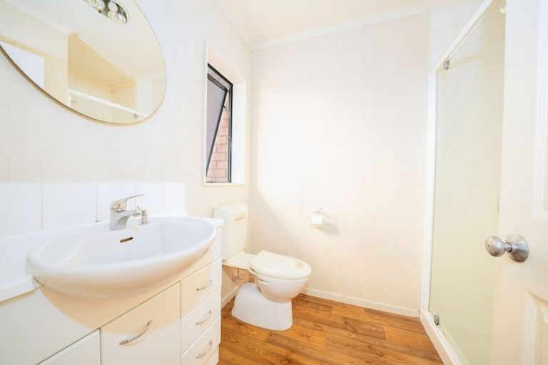 Photo of property in 45 Mountain View Road, Hikurangi, 0114