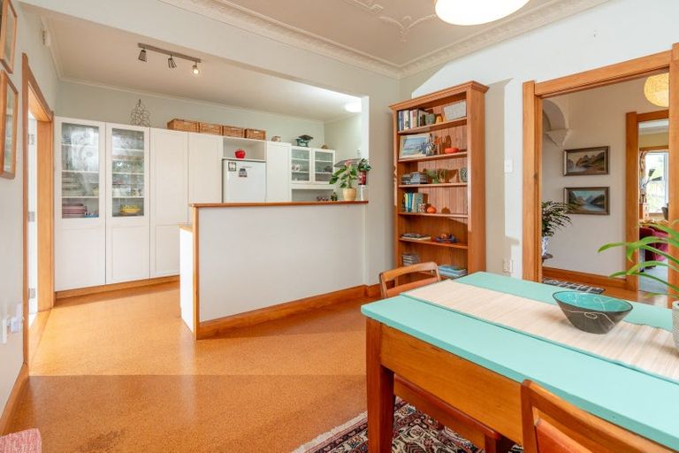Photo of property in 53 Severn Street, Island Bay, Wellington, 6023