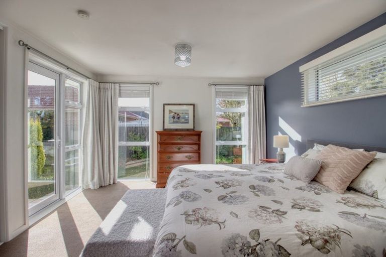 Photo of property in 38 Evesham Crescent, Spreydon, Christchurch, 8024