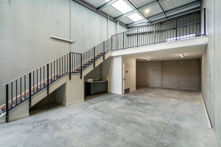 Photo of property in 11 Northside Drive, Waikiwi, Invercargill, 9810