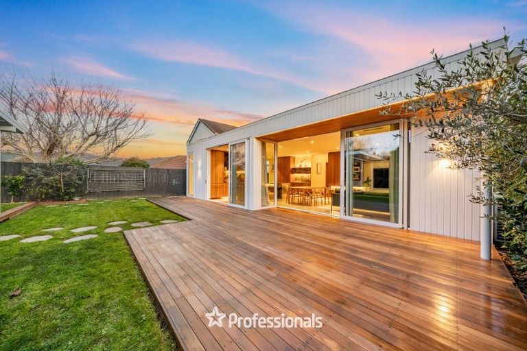 Photo of property in 32 Stellin Street, Boulcott, Lower Hutt, 5011