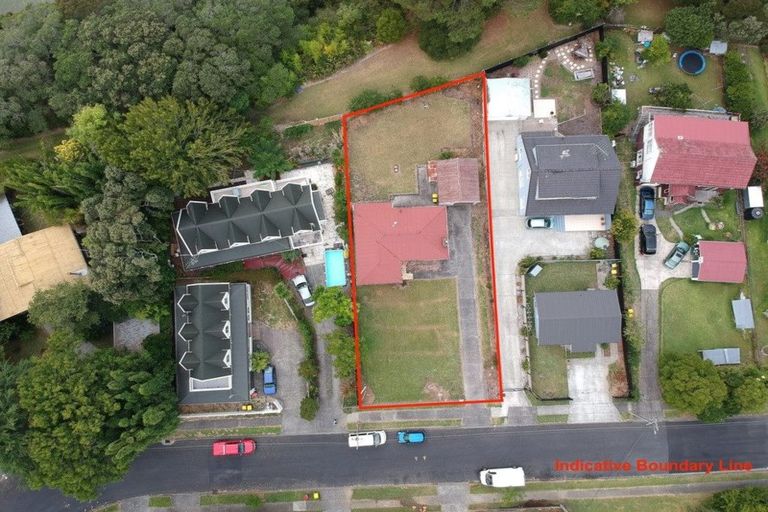 Photo of property in 43 Beaubank Road, Kelston, Auckland, 0602