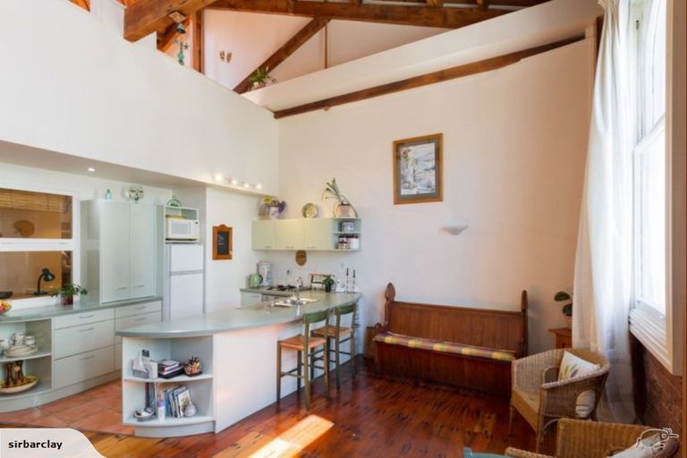 Photo of property in Maison Cabriole Building, 5/60 Courtenay Place, Te Aro, Wellington, 6011