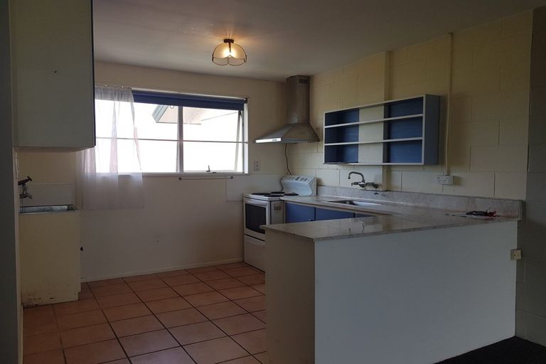 Photo of property in 2/72 Fairfield Avenue, Addington, Christchurch, 8024