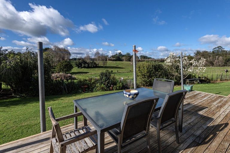Photo of property in 32 Draffin Road, Poroti, Whangarei, 0179