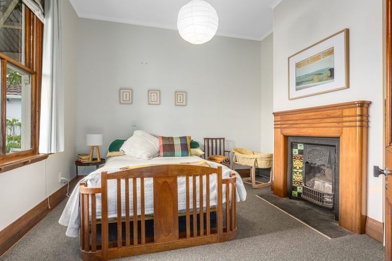 Photo of property in 17 Fitzherbert Street, Alicetown, Lower Hutt, 5010