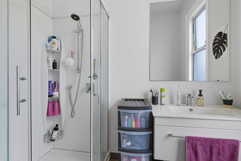 Photo of property in 84 Harrow Street, North Dunedin, Dunedin, 9016