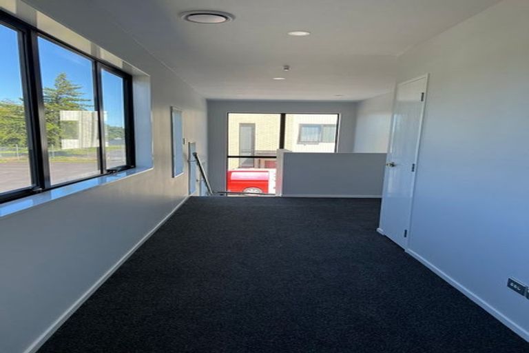 Photo of property in 55e Hillside Road, Papatoetoe, Auckland, 2025