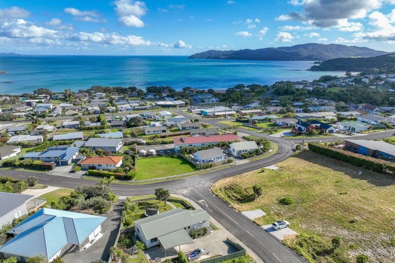 Photo of property in 2 Torsby Road, Coopers Beach, 0420