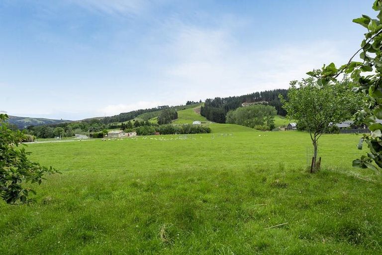 Photo of property in 8 Holyhead Street, Outram, 9019