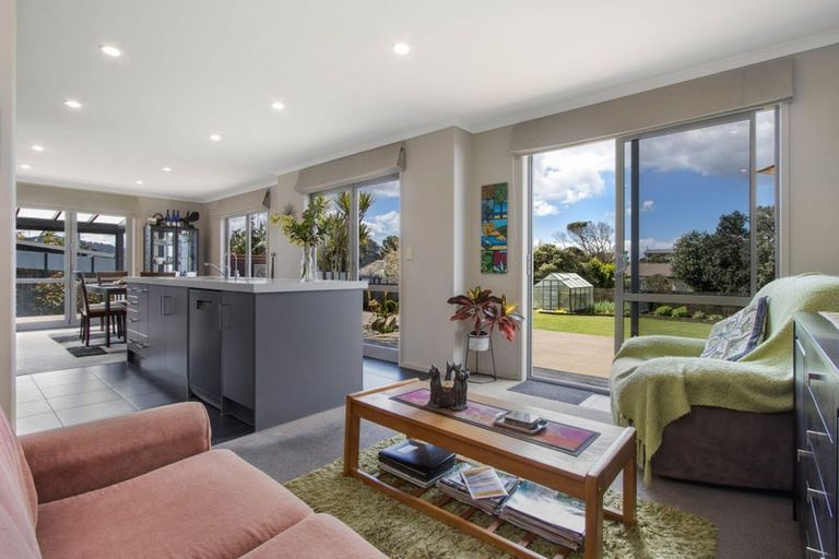 Photo of property in 22 Reo Crescent, Waihi Beach, 3611