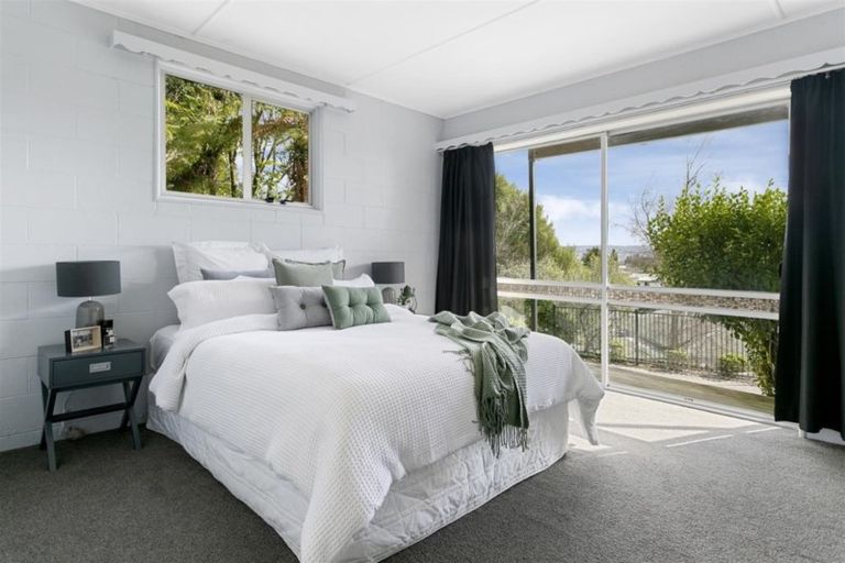 Photo of property in 13 Tawa Street, Hilltop, Taupo, 3330
