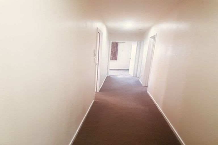 Photo of property in 79a Stanley Road, Glenfield, Auckland, 0629