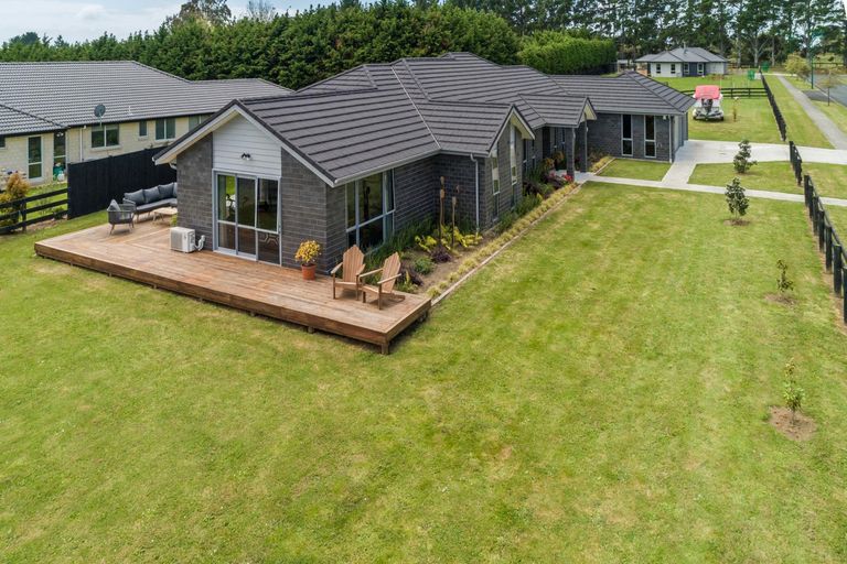 Photo of property in 1 Martingale Drive, Kingseat, Papakura, 2580