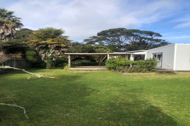 Photo of property in 63 Puriri Road, Waikanae, 5036