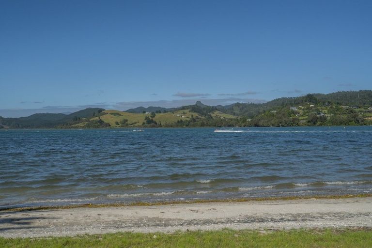 Photo of property in 23 Golden Hills Drive, Pauanui, Hikuai, 3579