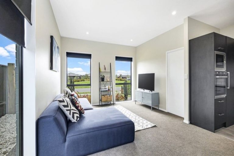 Photo of property in 24 Hartford Crescent, Rolleston, 7615