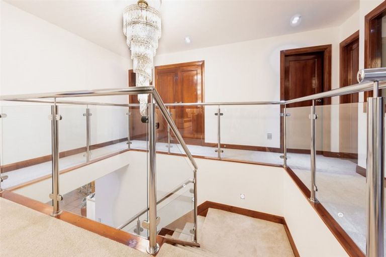 Photo of property in 12 Fairhill Place, Flat Bush, Auckland, 2016