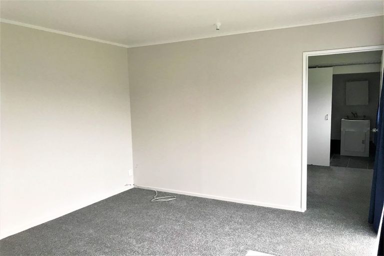 Photo of property in 33 Park Avenue, Papatoetoe, Auckland, 2025