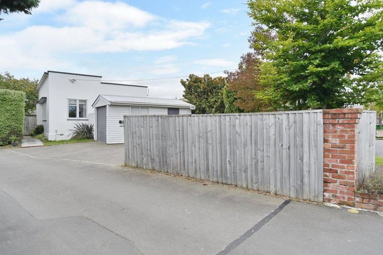 Photo of property in 2 Swynford Lane, Spreydon, Christchurch, 8024