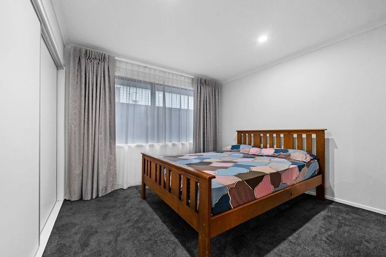 Photo of property in 29 Calder Crescent, Pokeno, 2402