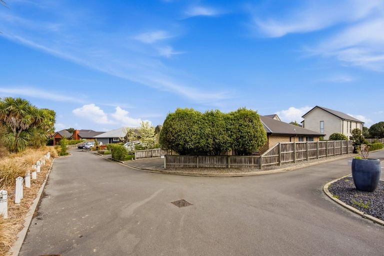 Photo of property in 4 Annies Lane, Aidanfield, Christchurch, 8025