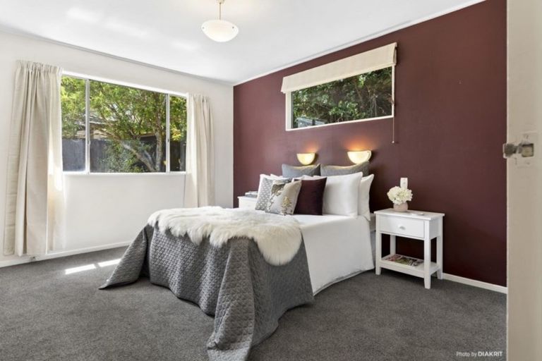 Photo of property in 102 Awarua Street, Ngaio, Wellington, 6035