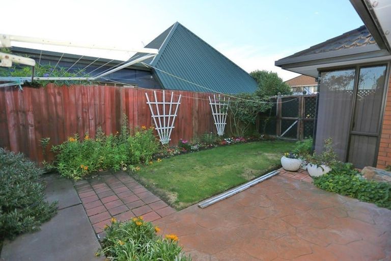 Photo of property in 37a Briarmont Street, Avondale, Christchurch, 8061