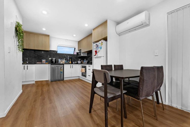 Photo of property in 10d Benton Place, Manurewa, Auckland, 2102