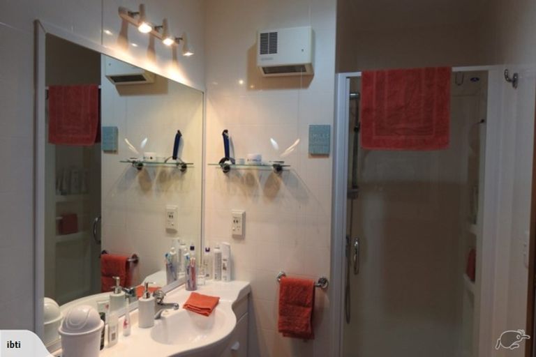 Photo of property in 12 Doon Grove, Papakowhai, Porirua, 5024