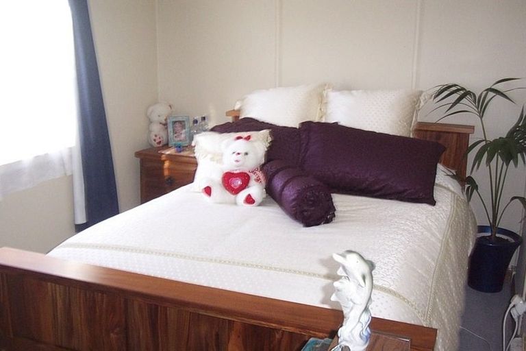 Photo of property in 54 Bentley Avenue, Glenfield, Auckland, 0629