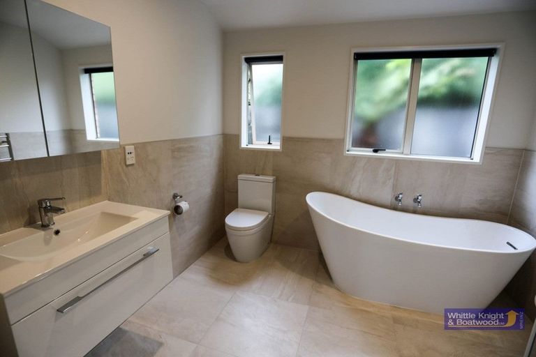 Photo of property in 99a Palmers Road, New Brighton, Christchurch, 8083