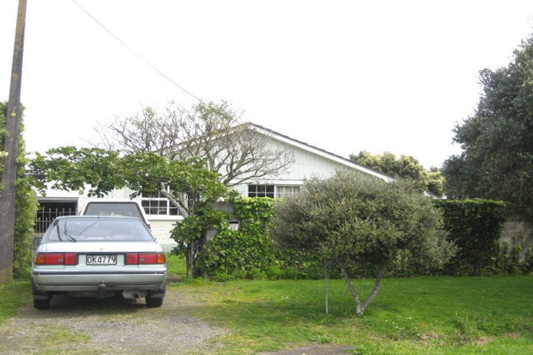 Photo of property in 63 Mouatt Street, Waitara, 4320
