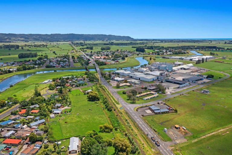 Photo of property in 4 Hydro Road, Edgecumbe, 3120