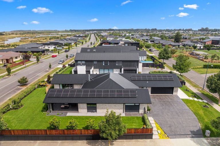 Photo of property in 62 The Esplanade, Pegasus, 7612