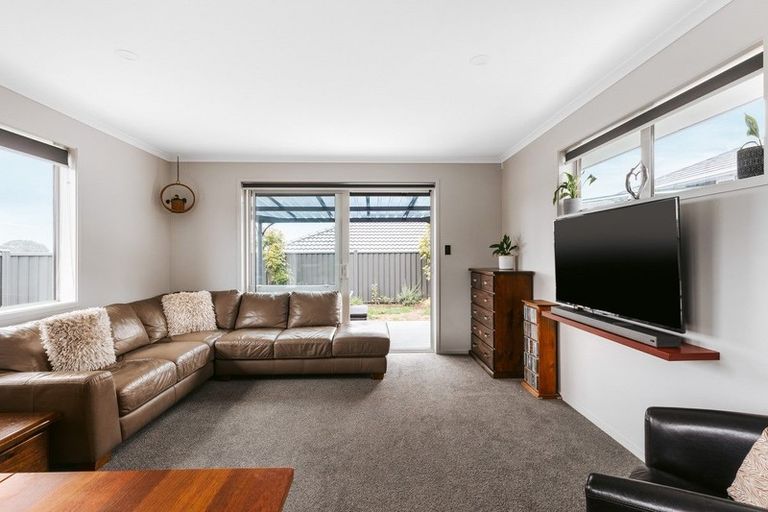 Photo of property in 20 Watene Way, Welcome Bay, Tauranga, 3112
