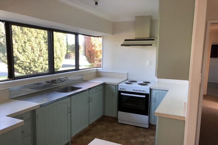 Photo of property in 111 Kings Avenue, Matua, Tauranga, 3110